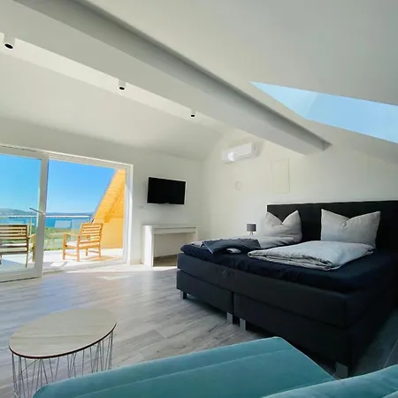 Ferienhaus By Interhome Bilice