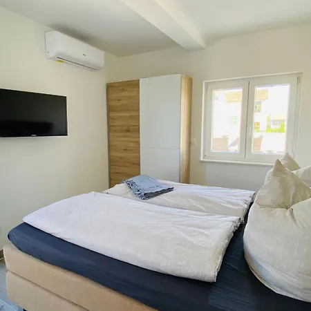 By Interhome Hébergement de vacances Bilice