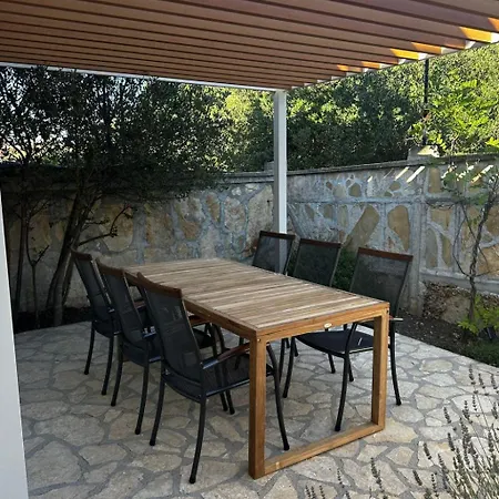 By Interhome Bilice